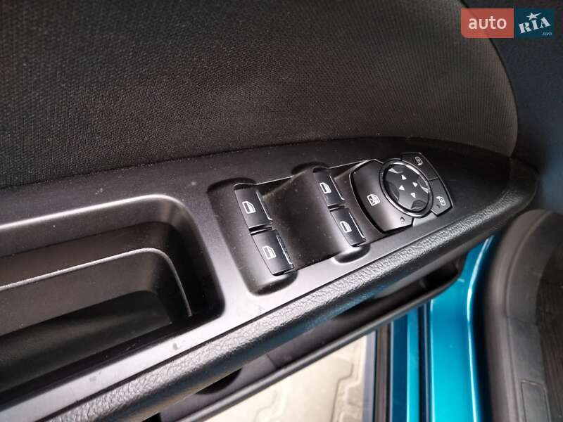 Седан Ford Fusion 2017 в Хмельницькому