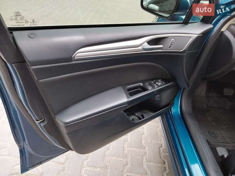 Седан Ford Fusion 2017 в Хмельницькому