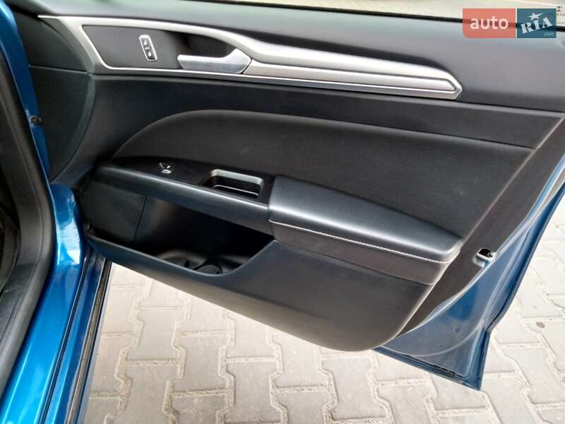 Седан Ford Fusion 2017 в Хмельницькому