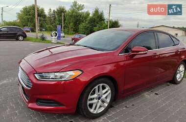 Седан Ford Fusion 2014 в 