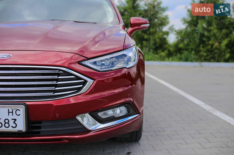 Седан Ford Fusion 2017 в Бучаче