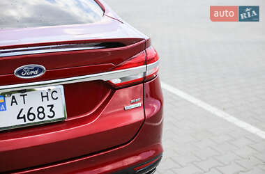 Седан Ford Fusion 2017 в 