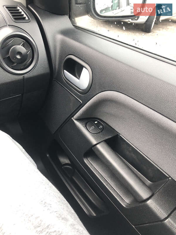 Хетчбек Ford Fusion 2003 в Вінниці