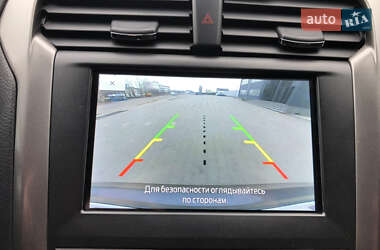 Седан Ford Fusion 2020 в 