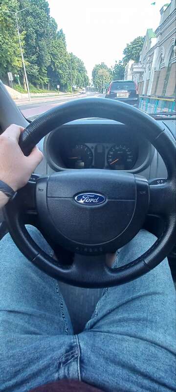 Хетчбек Ford Fusion 2003 в Могилів-Подільському