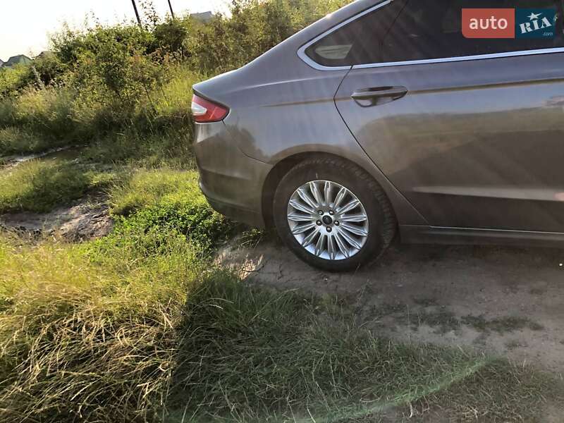 Седан Ford Fusion 2013 в Стрые фото 24 Седан Ford Fusion 2013 в Стрые