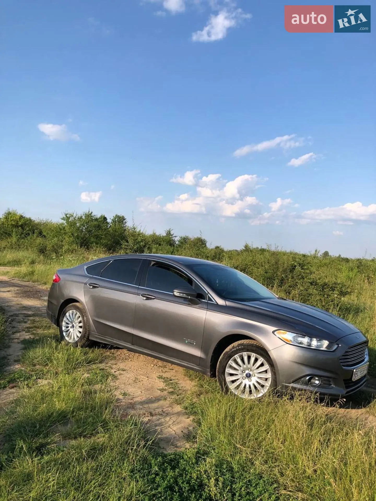 2013 Ford Fusion - мініатюра 25