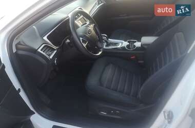 Седан Ford Fusion 2015 в Луцке