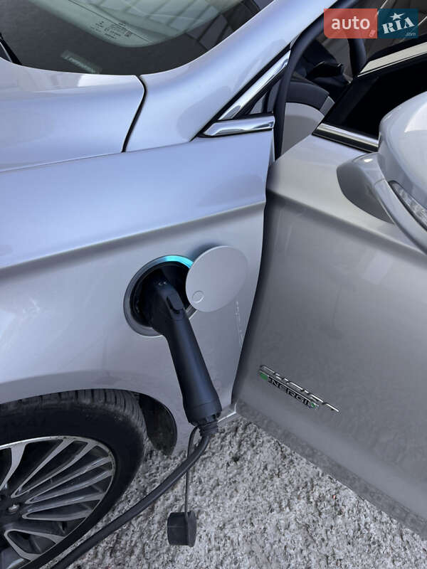 Седан Ford Fusion 2018 в Киеве