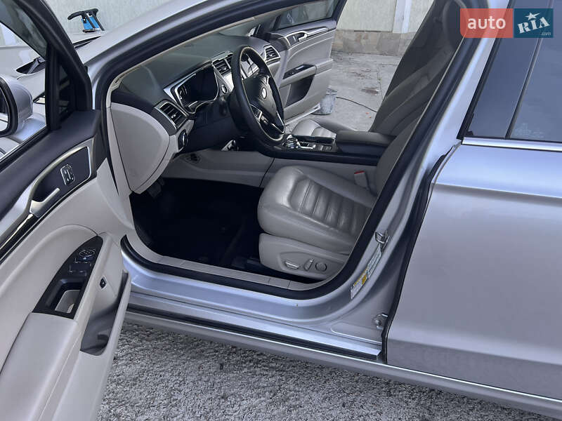 Седан Ford Fusion 2018 в Киеве