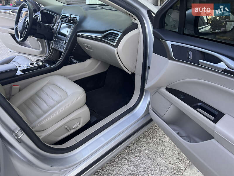 Седан Ford Fusion 2018 в Киеве