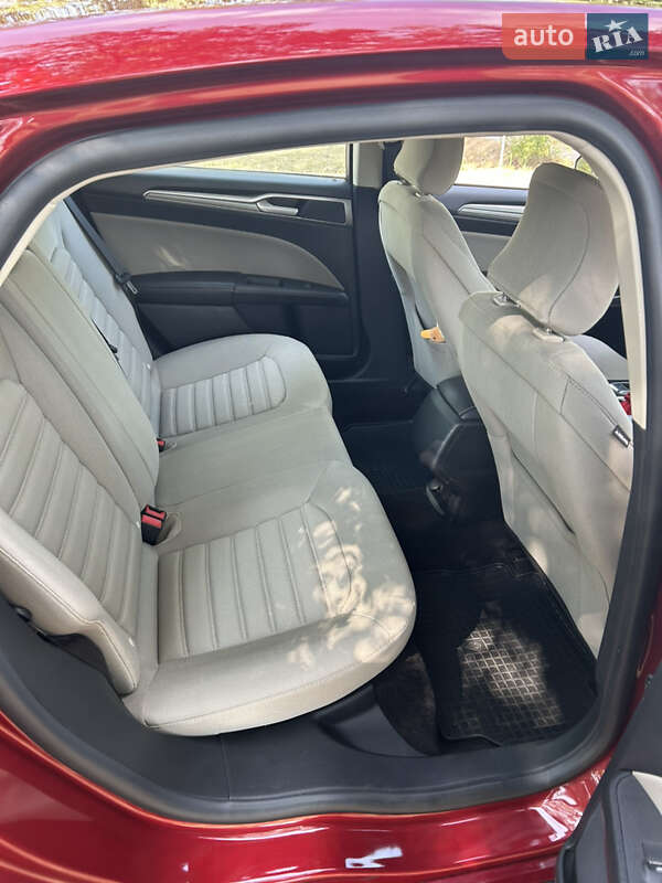 Седан Ford Fusion 2018 в Києві