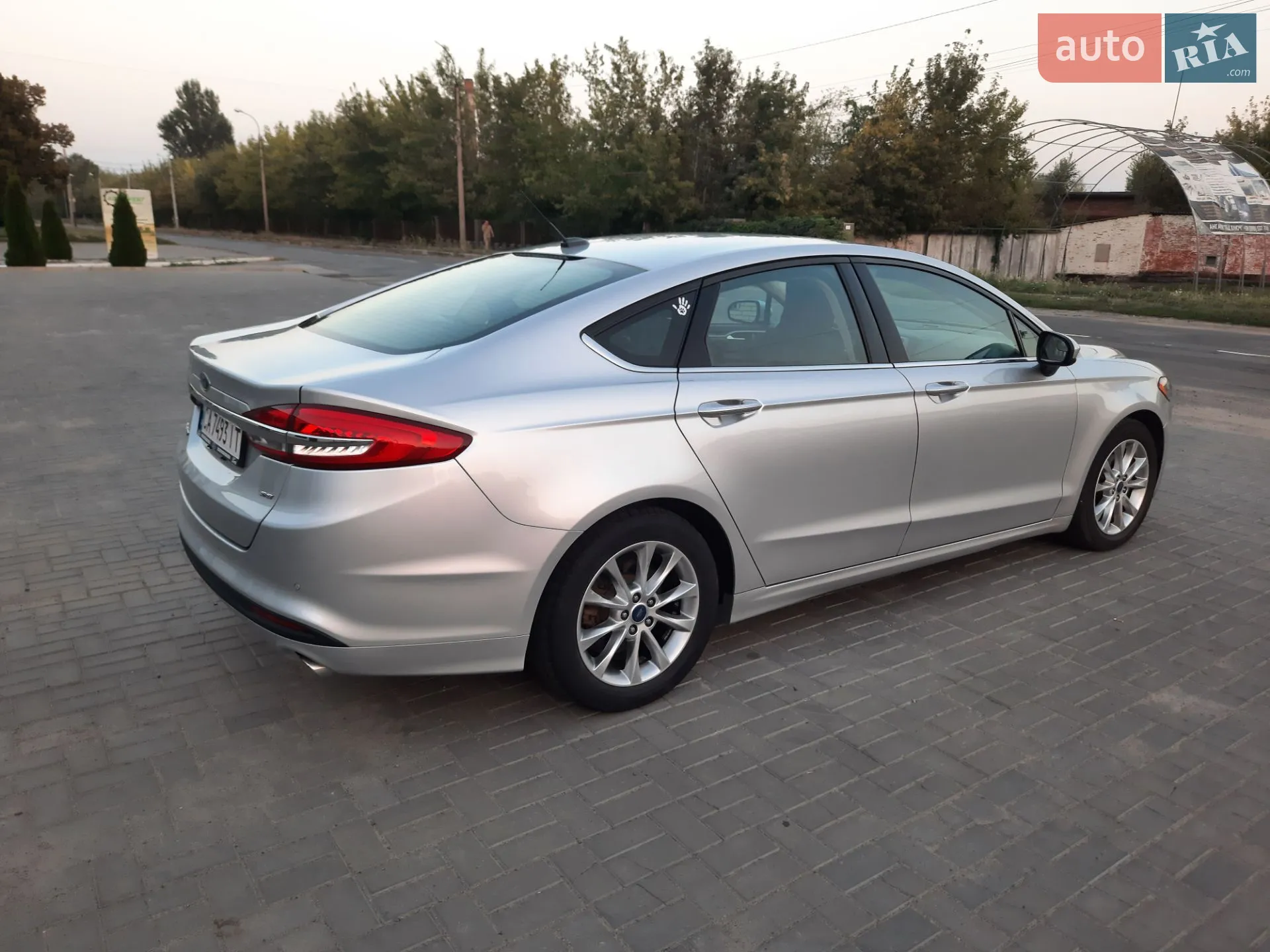 2016 Ford Fusion - мініатюра 9