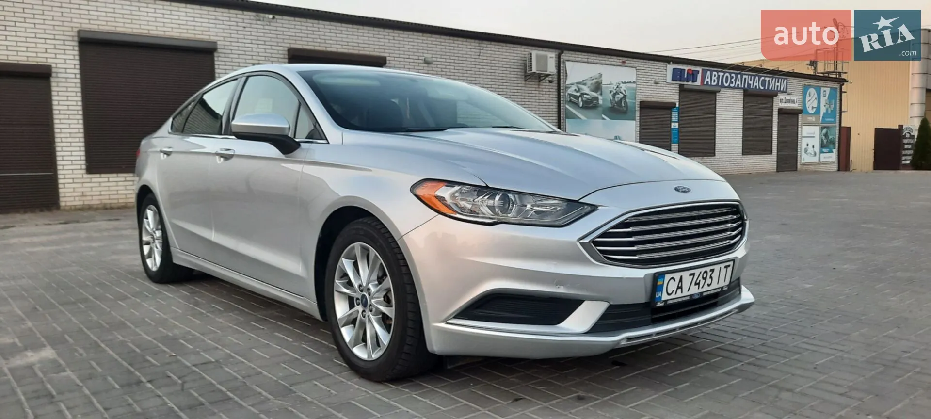 2016 Ford Fusion - мініатюра 29