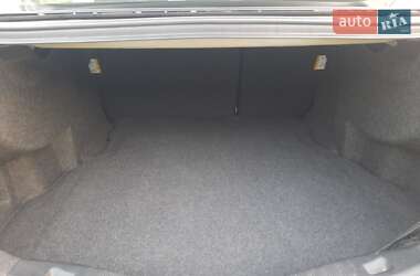 Седан Ford Fusion 2016 в Умані