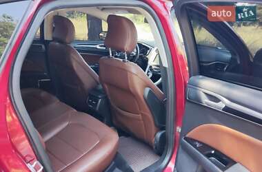Седан Ford Fusion 2015 в 