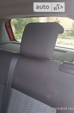 Хетчбек Ford Fusion 2010 в 