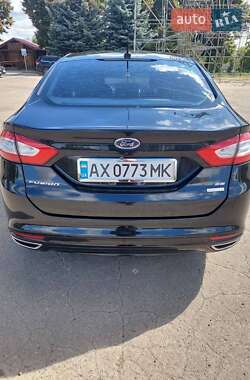 Седан Ford Fusion 2014 в Близнюках