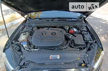 Седан Ford Fusion 2014 в 