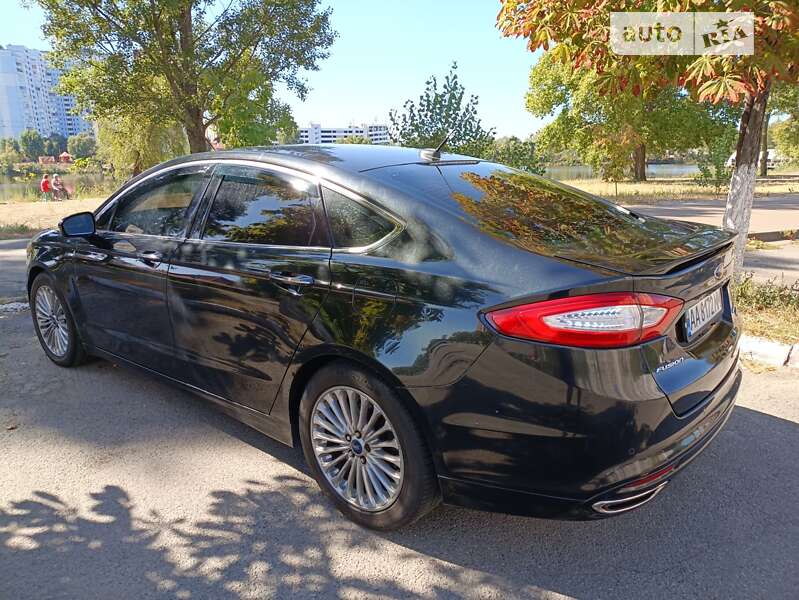 Седан Ford Fusion 2014 в Києві