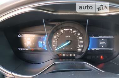 Седан Ford Fusion 2014 в 
