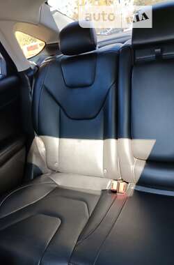 Седан Ford Fusion 2014 в 