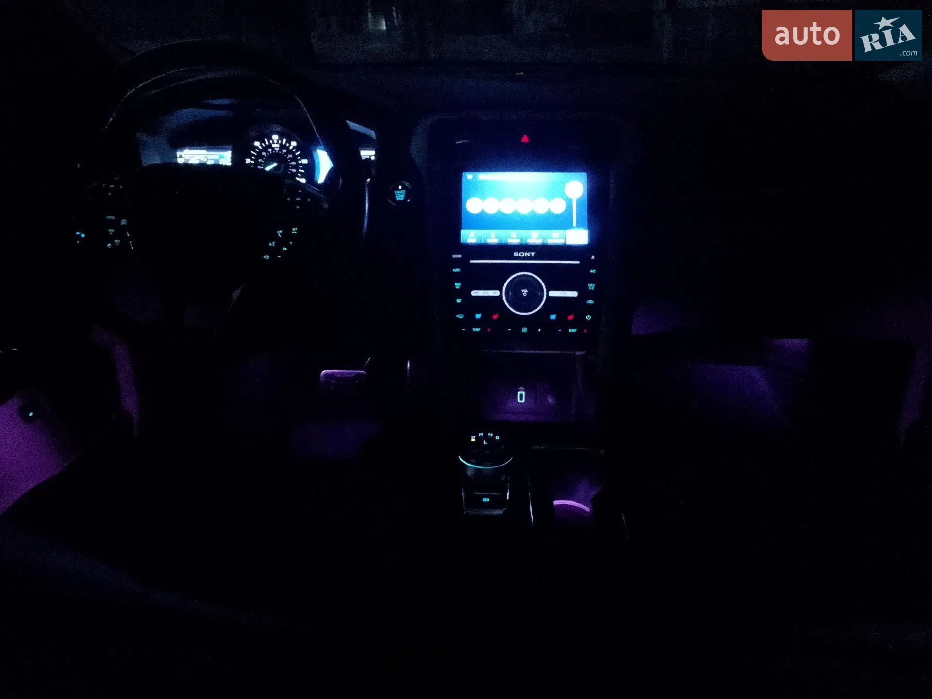2016 Ford Fusion - мініатюра 25
