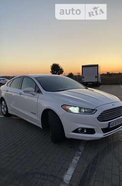 Седан Ford Fusion 2015 в Виннице