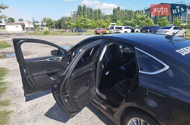 Седан Ford Fusion 2014 в 