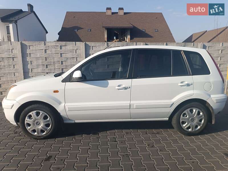 Хетчбек Ford Fusion 2011 в Білій Церкві