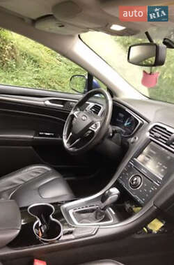 Седан Ford Fusion 2014 в 