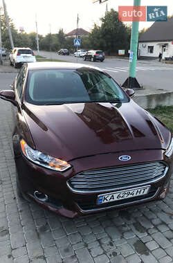 Седан Ford Fusion 2014 в 