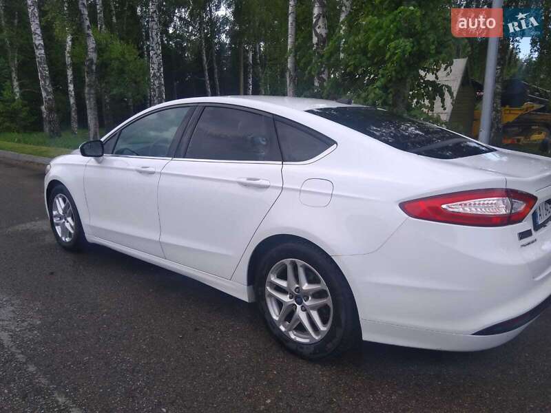 Ford Fusion 2013