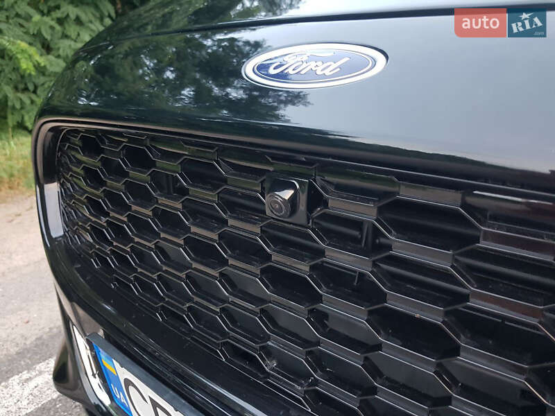 Седан Ford Fusion 2015 в Киеве