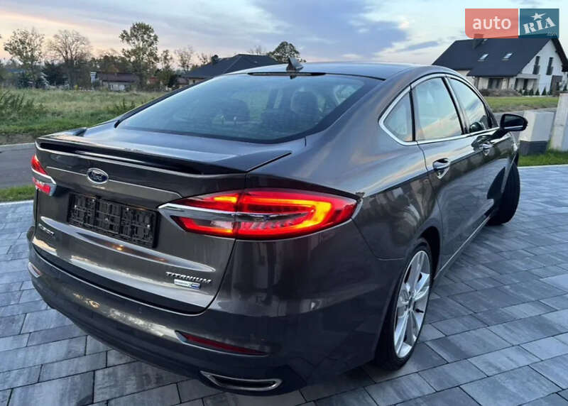 Седан Ford Fusion 2017 в Ровно