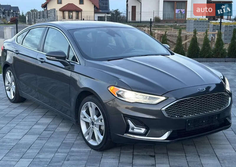 Ford Fusion 2017