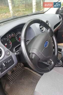 Хэтчбек Ford Fusion 2008 в 