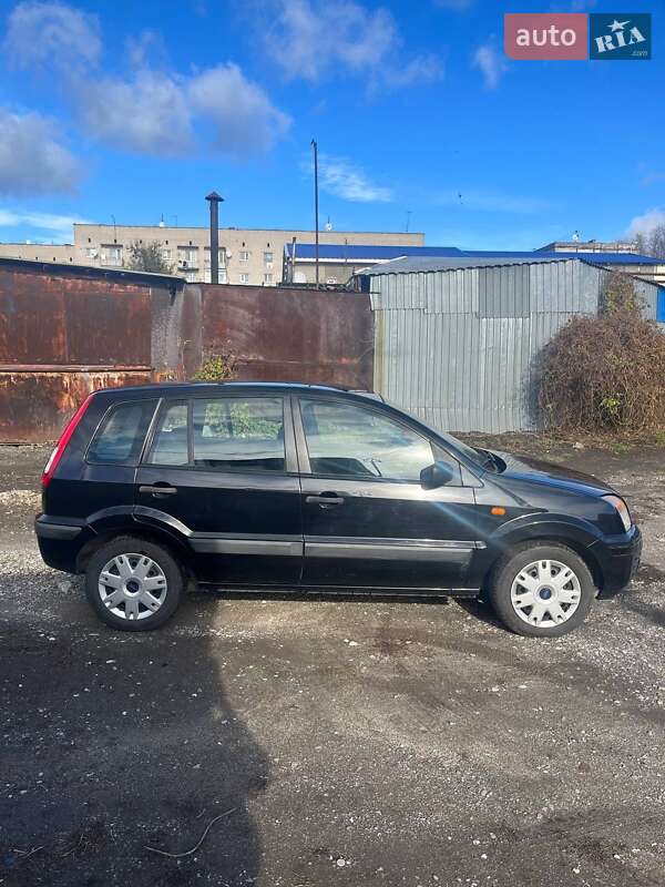 Хэтчбек Ford Fusion 2007 в Днепре