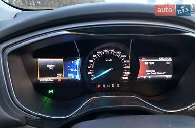 Седан Ford Fusion 2015 в Кропивницком