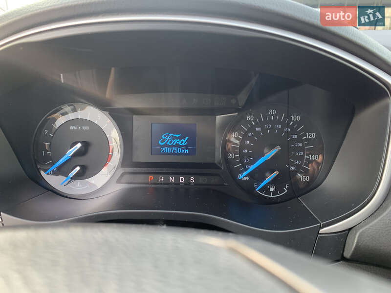 Седан Ford Fusion 2016 в Києві