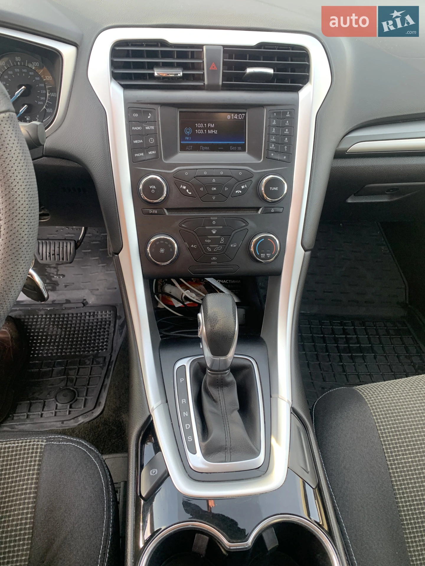 2016 Ford Fusion - мініатюра 16