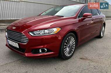 Седан Ford Fusion 2014 в Тячеве