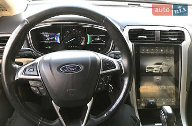 Седан Ford Fusion 2013 в Киеве