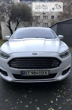 Седан Ford Fusion 2015 в Одесі