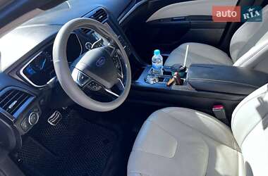 Седан Ford Fusion 2018 в Днепре