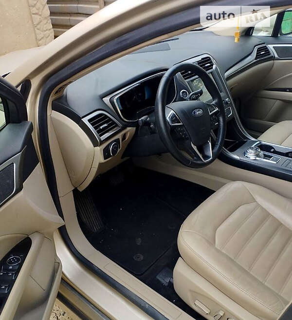 Седан Ford Fusion 2017 в Золочеве