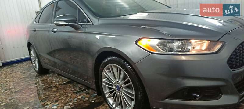 Седан Ford Fusion 2012 в Павлограде