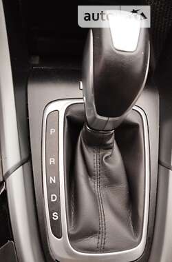 Седан Ford Fusion 2015 в 