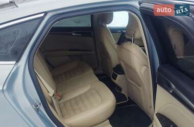 Седан Ford Fusion 2013 в 