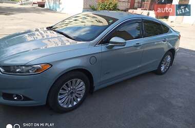 Седан Ford Fusion 2014 в Кропивницком